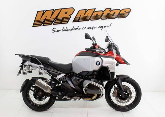 BMW R 1300 GS ADVENTURE BMW R 1300 GS ADVENTURE